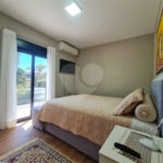 Casa com 4 dormitórios à venda, 214 m² por R$ 1.890.000 - Parque Arco Iris - Atibaia/SP