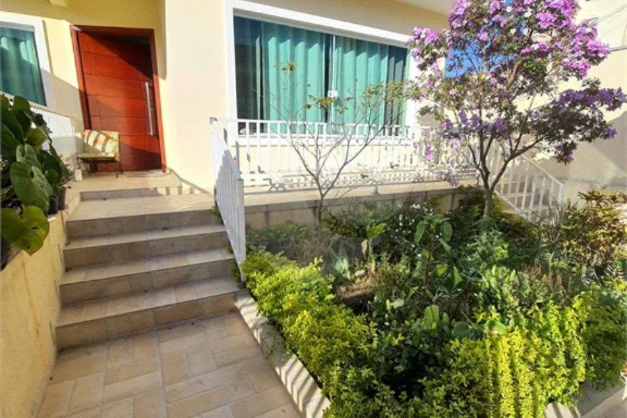 Casa térrea em Pirituba com 30 vagas!!!