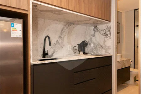 Studio Mobiliado em Moema | 29m² Pronto para Morar ou Investir