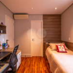 Apartamento Campo Belo à Venda 274 m² 4 Suítes 4 Vagas com Clima de Casa e Vista Verde
