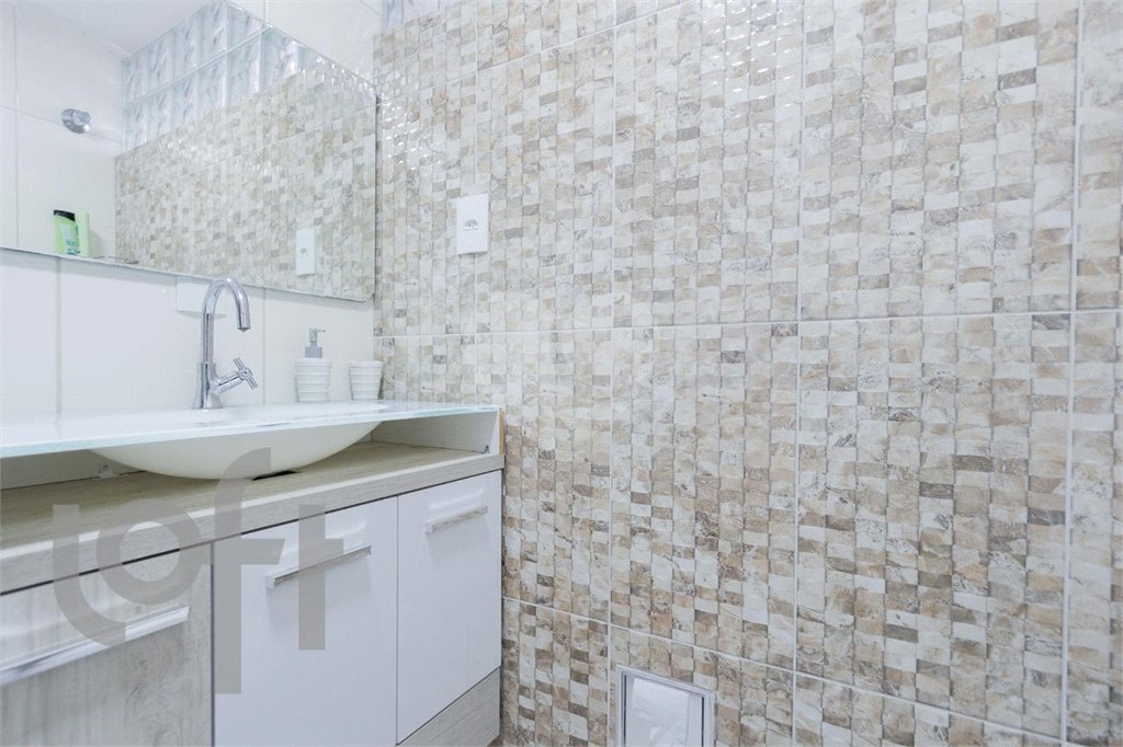 APARTAMENTO REFORMADO NA MOÓCA - 114m - 3 Dormitorios com 2 suítes - 1 vaga