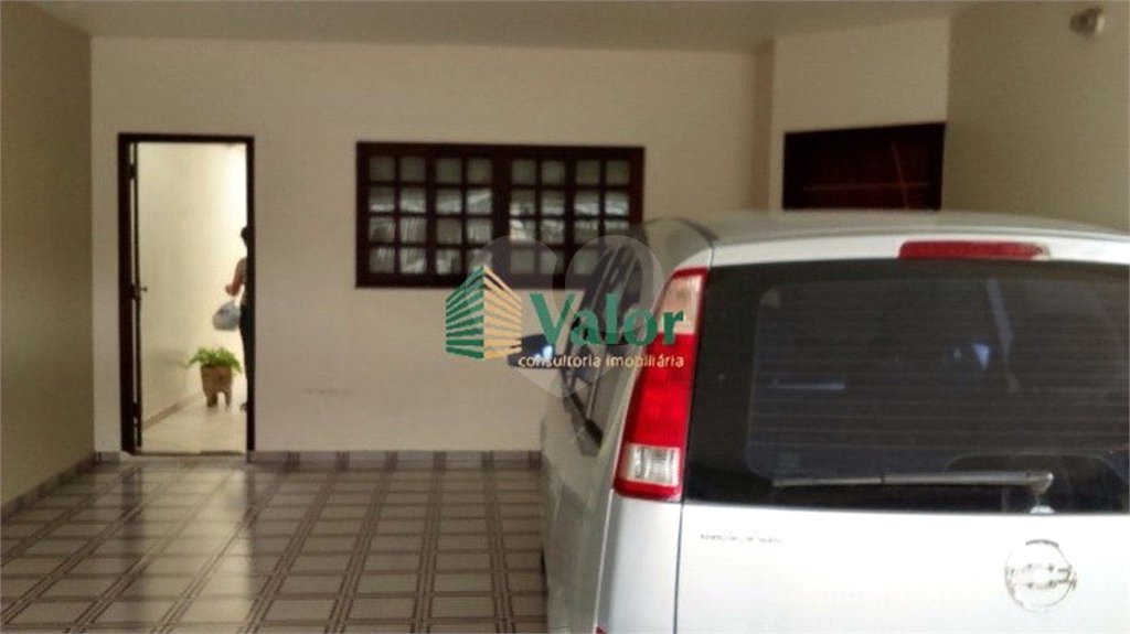Casa Residencial Vila Monteiro (Gleba I) á venda.