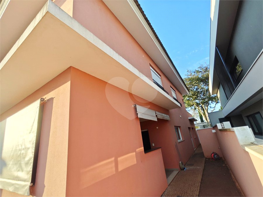 Exclusividade e Sofisticação no Swiss Park: O Sobrado Perfeito em São Carlos, com, 3 suites,2 salas, área Gourmet, persianas blackout automatizadas.