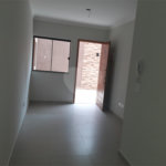 Apartamento com 37m2, 2 quartos, banheiro, sala, cozinha, quintal e 1 vaga de GARAGEM