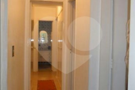 Apartamento à venda com 3 quartos, sendo 1 suíte, em Moema, São Paulo, SP