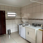 Sobrado à venda com 4 quartos, sendo 3 suítes, em Interlagos, São Paulo, SP