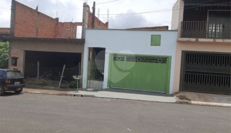 Casa à venda com 1 suíte em Conjunto Habitacional Dom Constantino Amstalden, São Carlos, SP