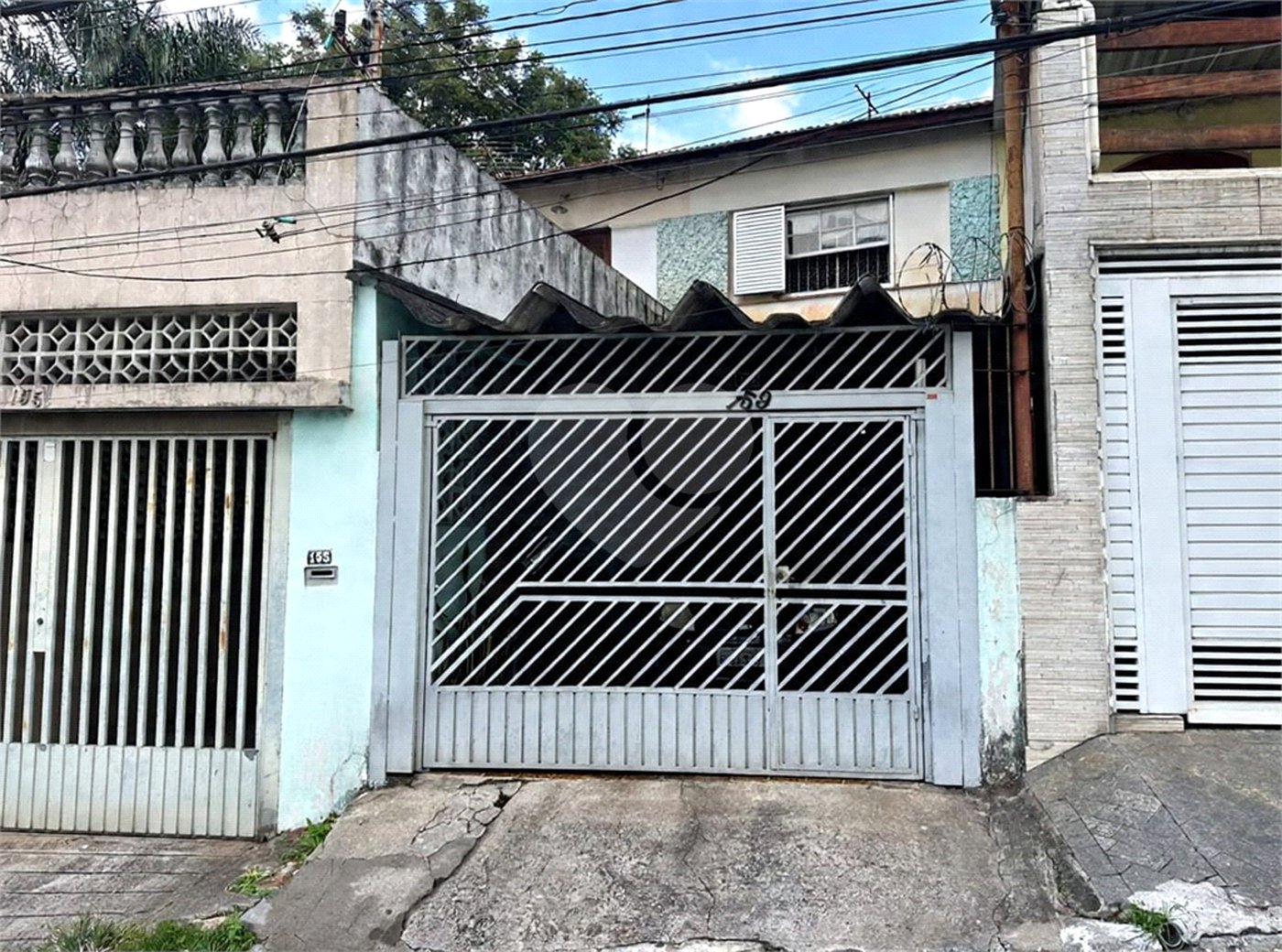 Sobrado à venda com 3 dormitórios próximo ao Shopping Interlagos