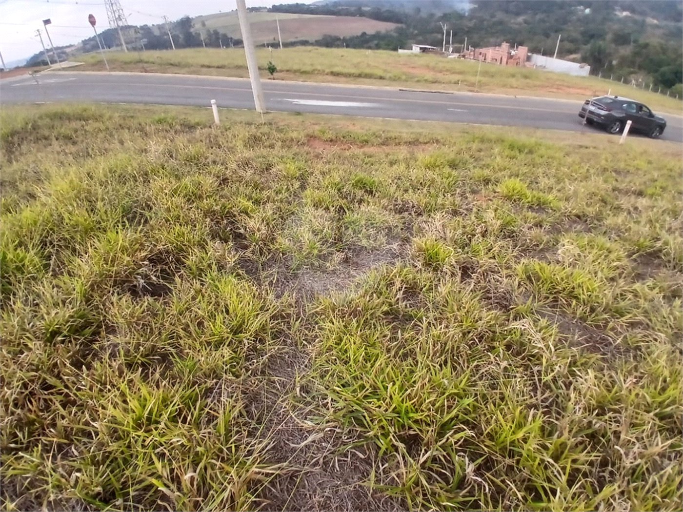 Lote com 376 m² à Venda em Condomínio Fechado