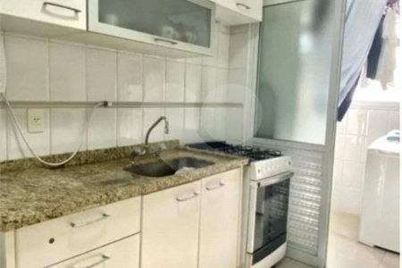 Apartamento á venda na Mooca de 89m² com 2 dormitórios, sendo 2 suítes e 2 vagas.