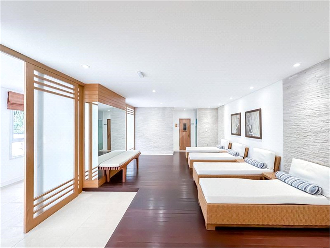 Apartamento à venda com 3 suítes em Vila Mariana, São Paulo, SP
