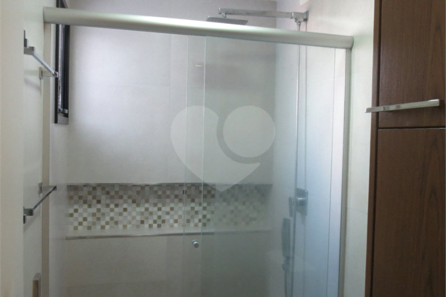 Excelente Apto Reformado na V.Mariana - 4 Quartos/1 Suíte/3 Vagas