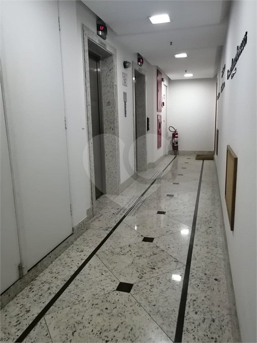 SALA/CONSULTÓRIO ODONTOLÓGICO Região da Paulista, 45m2.