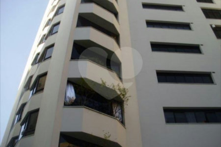 Apartamento à venda com 4 suítes em Real Parque, São Paulo, SP
