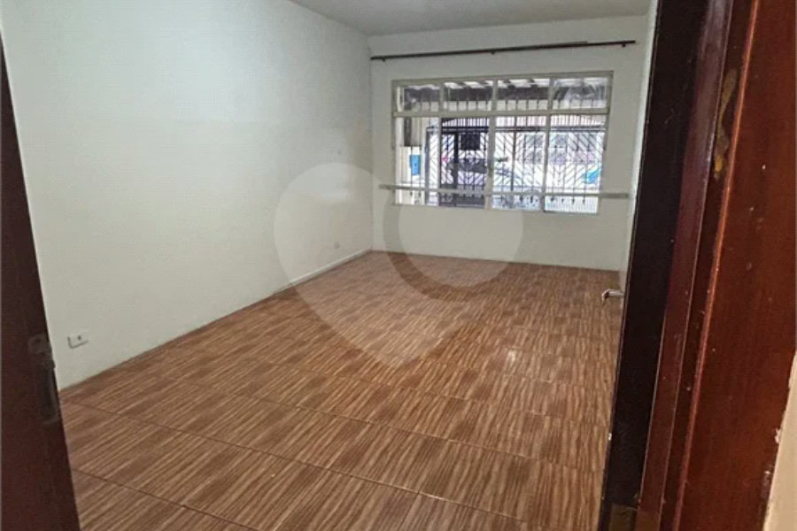 Excelente sobrado para comércio ou residência na Vila Santa Catarina