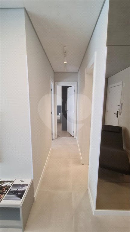 Apartamento com 2 dormitórios e uma suíte, mobilíado no Ibirapuera.