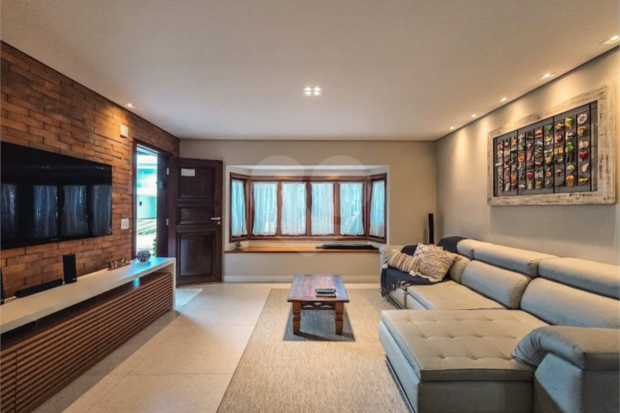 Casa à venda com 4 quartos, sendo 3 suítes, em Riviera de São Lourenço, Bertioga, SP