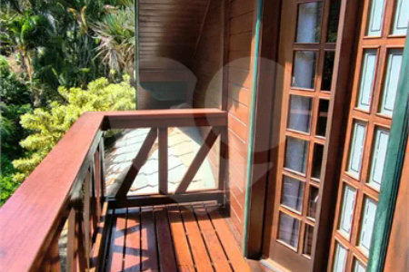Casa à venda ou para alugar com 7 quartos, sendo 5 suítes, no condomínio Estância Marambaia, Vinhedo - SP