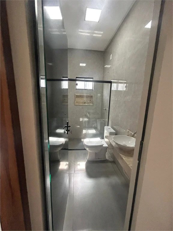 Casa à venda com 3 quartos, sendo 1 suíte,  em São Luís, Balsas, MA
