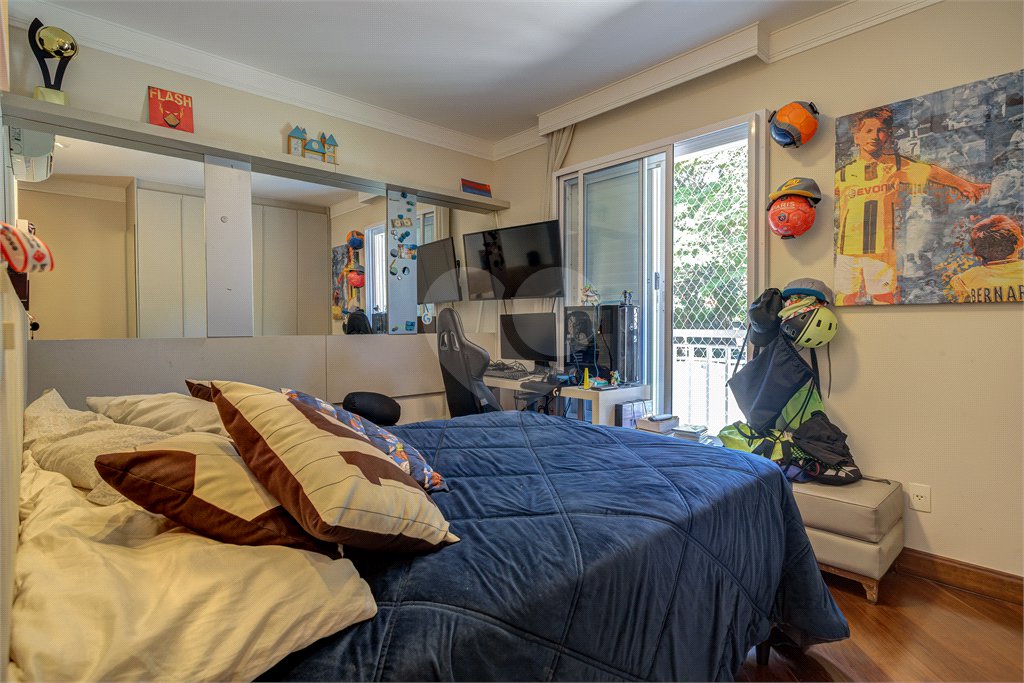 Casa à venda com 3 suítes no condomínio Villa Splendore, São Paulo - SP