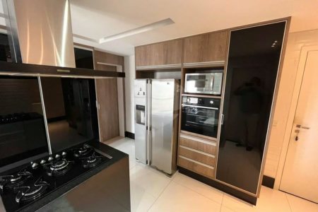 APARTAMENTO ALTO PADRAO