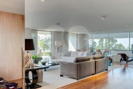 Apartamento reformado de 511m2 à venda com 4 suítes e 3 vagas no Morumbi
