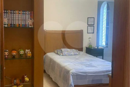Sobrado Residencial