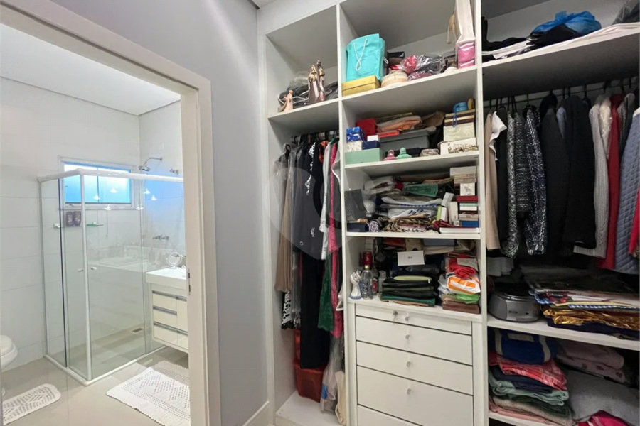 Excepcional Casa de 4 Suítes no Condomínio Monte Alegre em Piracicaba