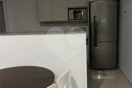 APARTAMENTO de 2 quartos (1 suíte) á venda em Santo André, 75m², 2 garagens fixas e cobertas, é entrar e morar!