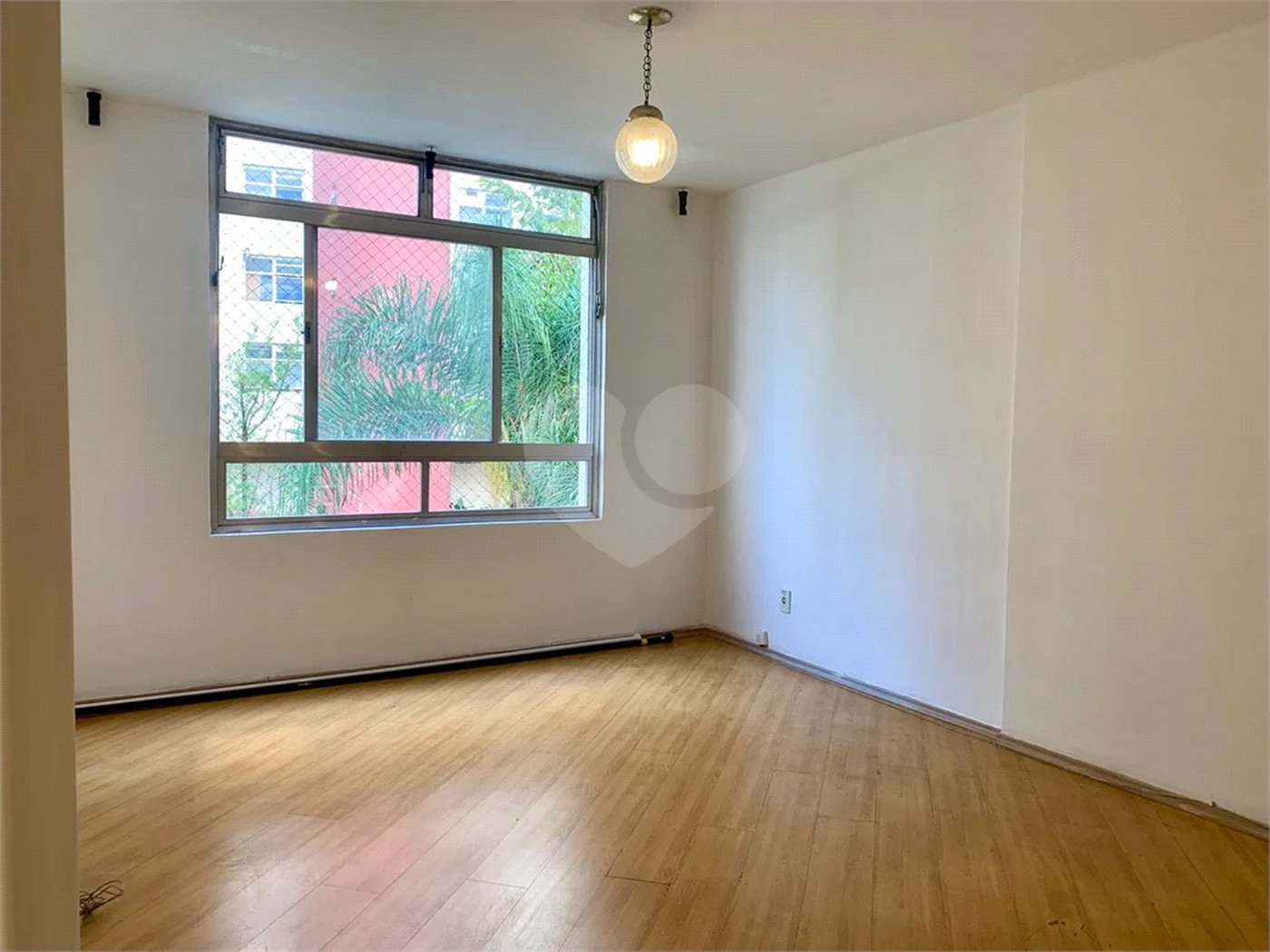Excelente oportunidade! Paraíso 125m², 3dormitórios sendo 1 suíte, 1 vaga.