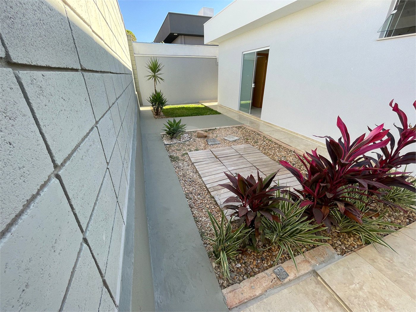 Casa Térrea à Venda no Parque Faber III – Conforto e Elegância