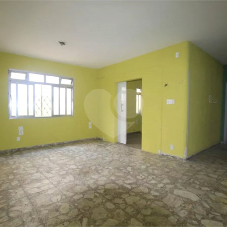 Sobrado à venda | 220 m² | 5 dormitórios | 5 vagas no Ipiranga!