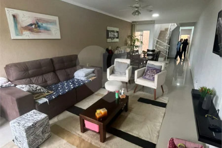 Sobrado à venda no bairro Osvaldo Cruz, São Caetano do Sul, 3 quartos (1 suíte), 3 vagas de garagem