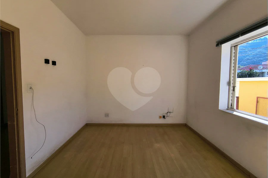 Casa para alugar com 3 quartos, sendo 1 suíte, em Jardim Dos Estados, Poços de Caldas - MG