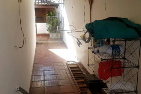 CASA TÉRREA PARA VENDA OU LOCAÇÃO COM 3 DORMITÓRIOS NO BOLSÃO DE INTERLAGOS