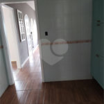 Casa térrea para venda ou locação no bairro Vila Costa do Sol.