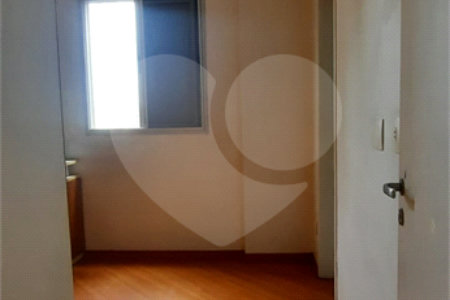 Apartamento 3 Dormitórios - 1 Suíte