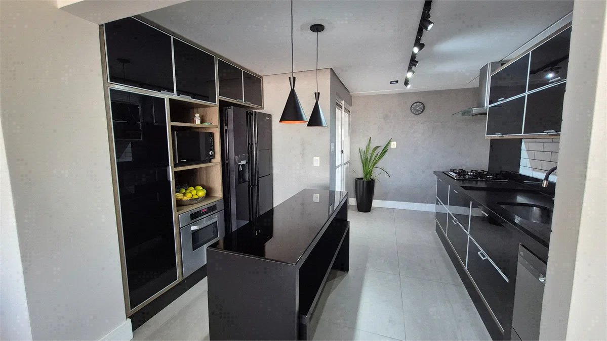 Apartamento à venda com 2 suítes em Jardim Esmeralda, São Paulo, SP