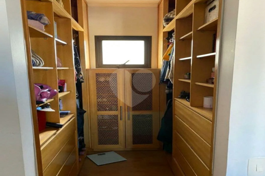Vila Mascote 3 dormitórios 2 vagas, depósito. Lazer completo