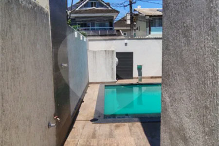 DUPLEX ALTO PADRÃO VARGEM PEQUENA