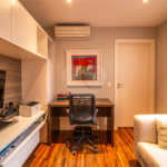Apartamento Campo Belo à Venda 274 m² 4 Suítes 4 Vagas com Clima de Casa e Vista Verde