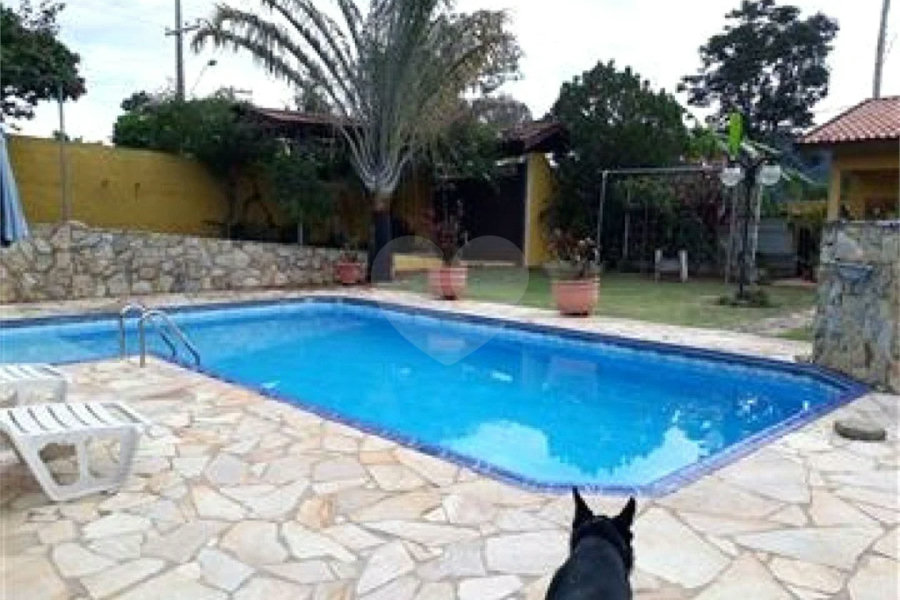 Casa à venda com 3 suítes em Estância Santa Maria do Laranjal, Atibaia, SP