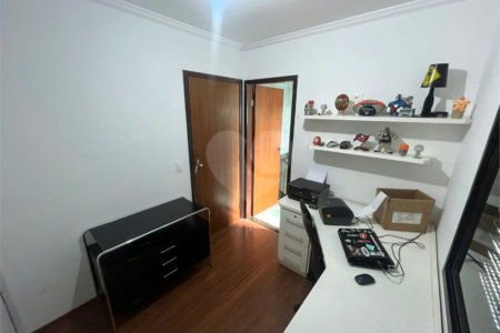 Sobrado Á Venda com 3 Suítes - Jardim Anália Franco - São Paulo - SP