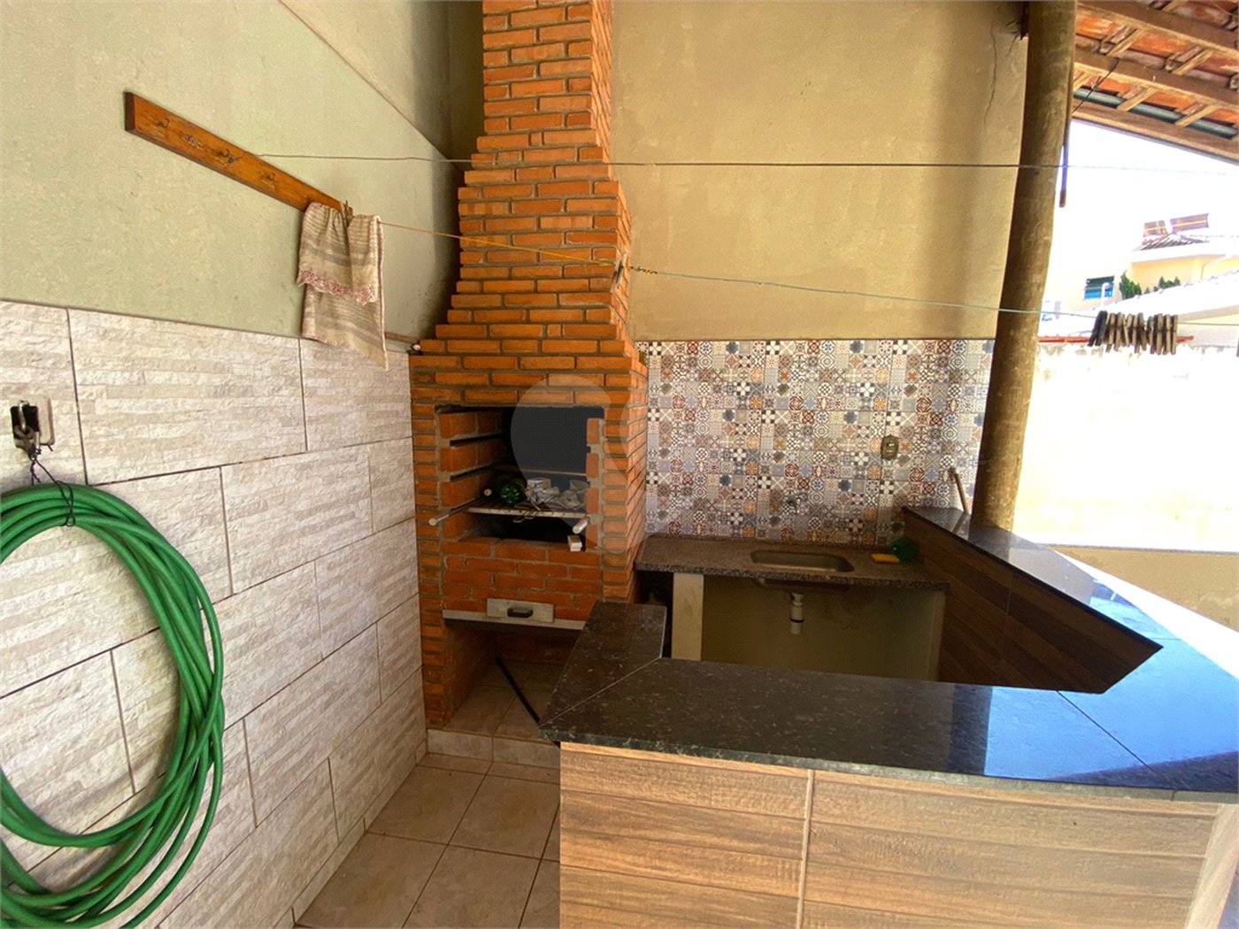 Casa/sobrado para venda com piscina no Santa Felícia Jardim