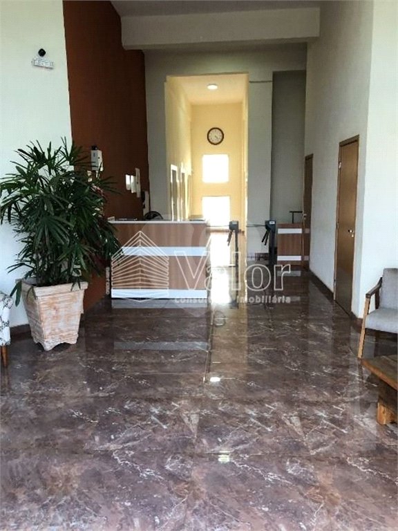 Prédio comercial inteiro a venda - Avenida Plaza !