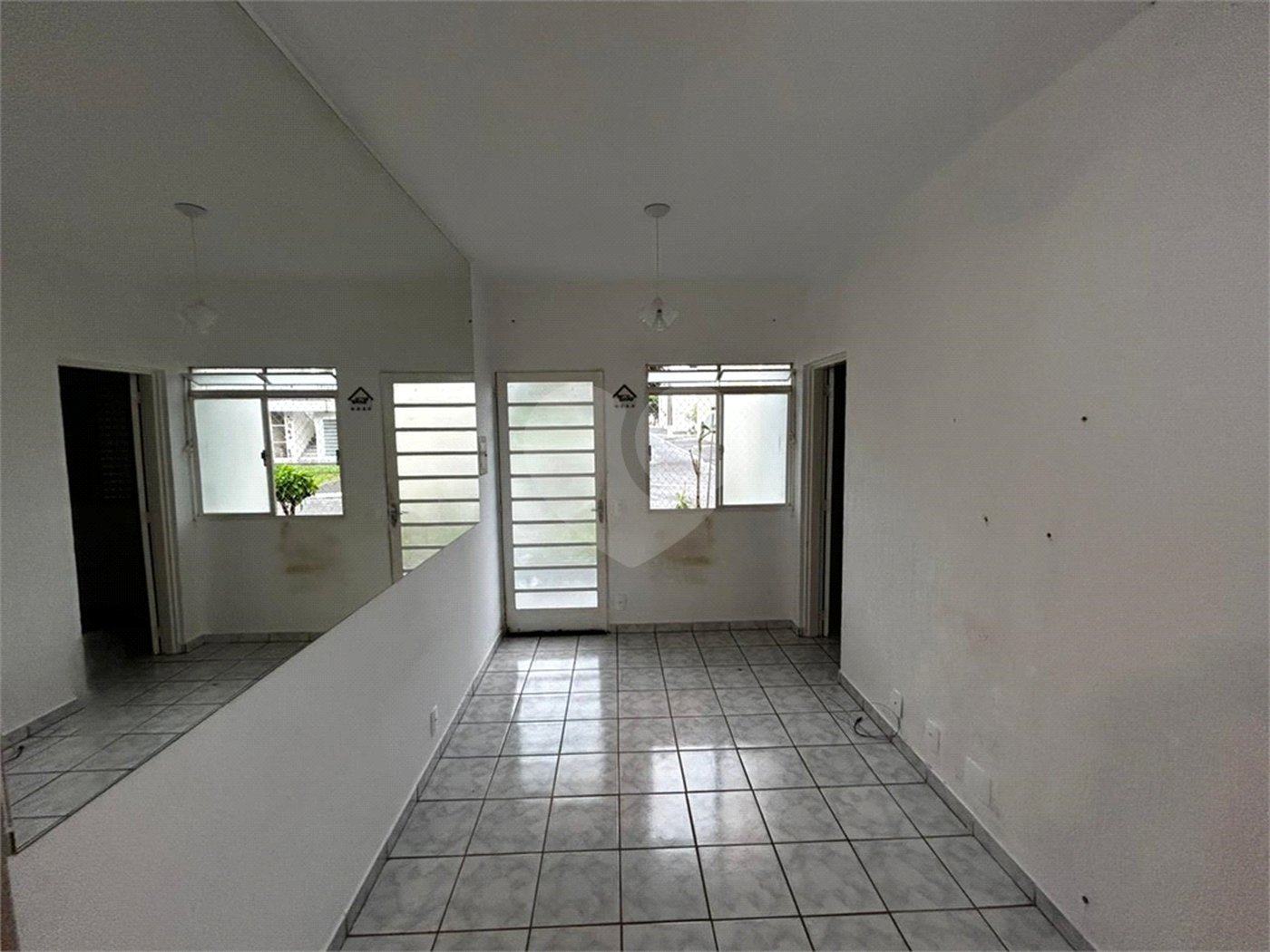Apartamento Térreo à Venda – Condomínio Oscar Barros | Jardim Tangará