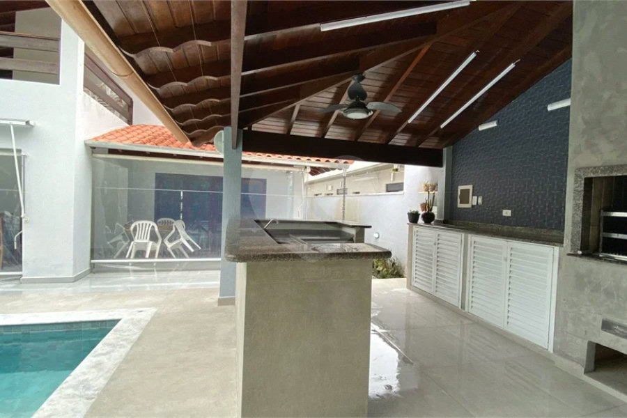 Casa à venda com 4 suítes em Riviera de São Lourenço, Bertioga, SP