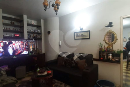 Sobrado no Jardim São Carlos.
