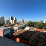 Apartamento mobiliado com 2 dormitórios sendo 1 suíte