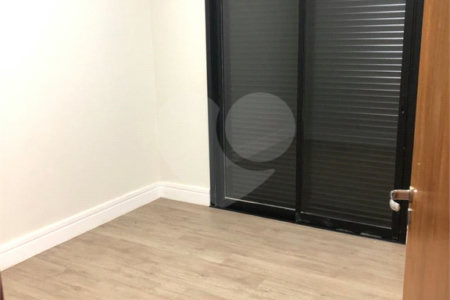 Indaiatuba - Condominio Jardins di Roma - Venda -Locação 0 R$ 10.000,00 mais encargos - condominio - R$ 650,00 - IPTU - R$ 230,00 - Terreno 300ms - construido 170 metros quadrados - Terrea - 3 quartos, uma suíte e uma demi suite , 4 banheiros , piscina - Preparado para água quente até a piscina!!